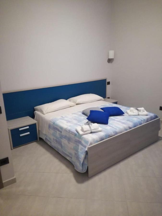 Affittacamere Borgata Marina Roseto Capo Spulico Exterior foto