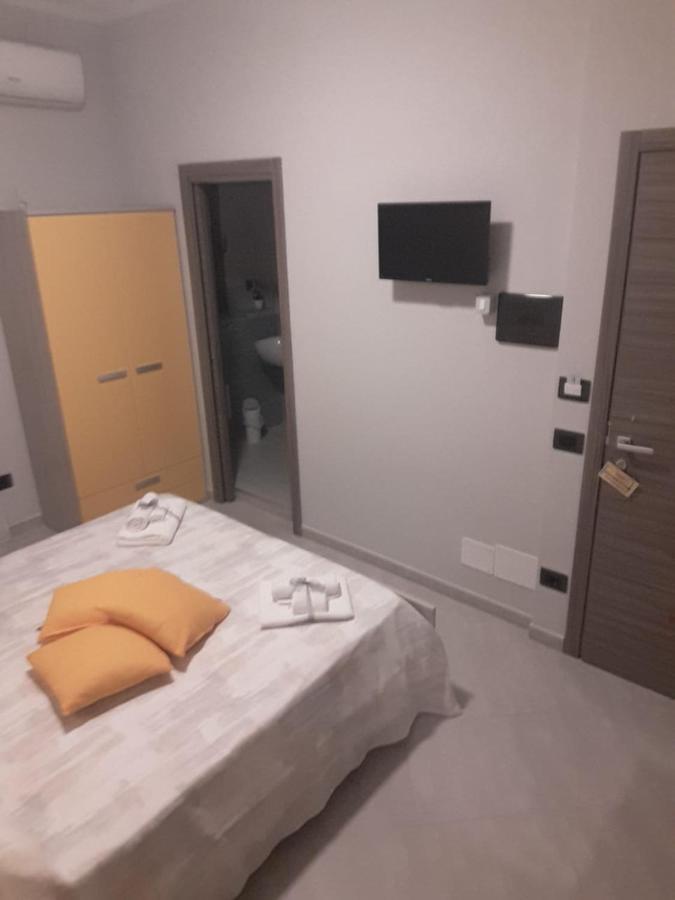 Affittacamere Borgata Marina Roseto Capo Spulico Exterior foto